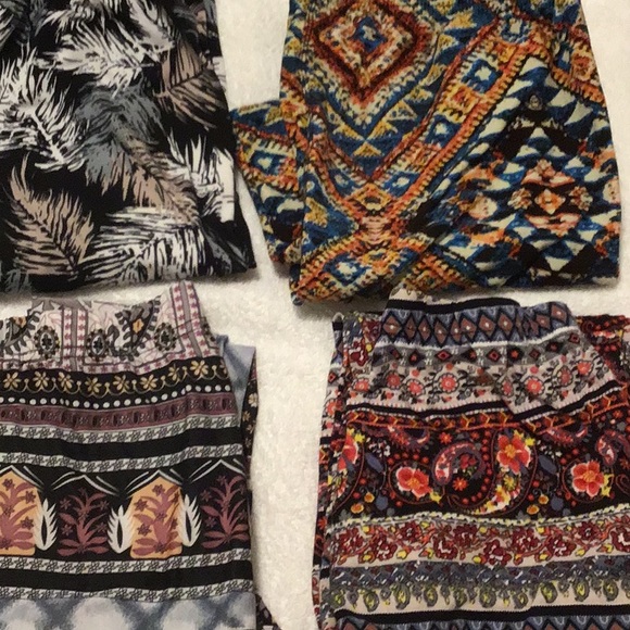 Leggings 4 pair L/XL all same except pattern, nice - Picture 5 of 8